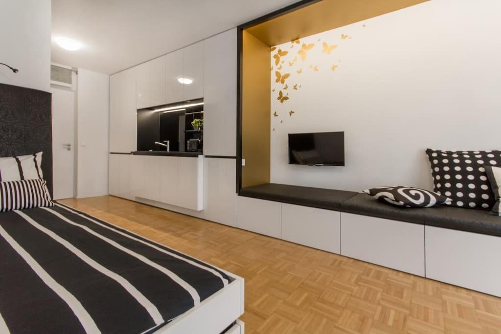 Gorgeous Central Flat With Garage ليوبليانا المظهر الخارجي الصورة